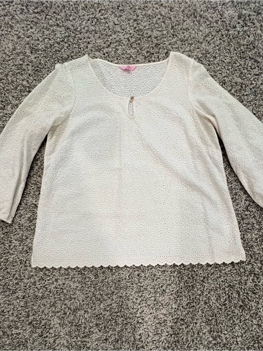 Lilly Pulitzer classic Cream Eyelet Scoop Neck top XL